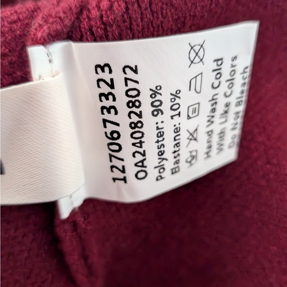 Commense V-Neck Slim Fitted Cardigan & Minimalist Slim Sweater Mini skirt set - Picture 14 of 16